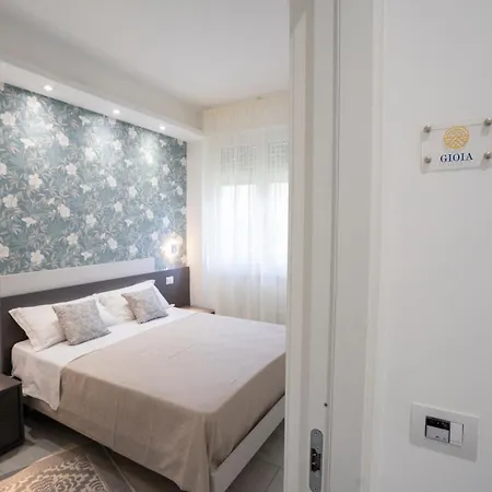 Sant'allegria Oda ve Kahvaltı Tropea